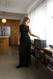 Black On Air Muscle Tank