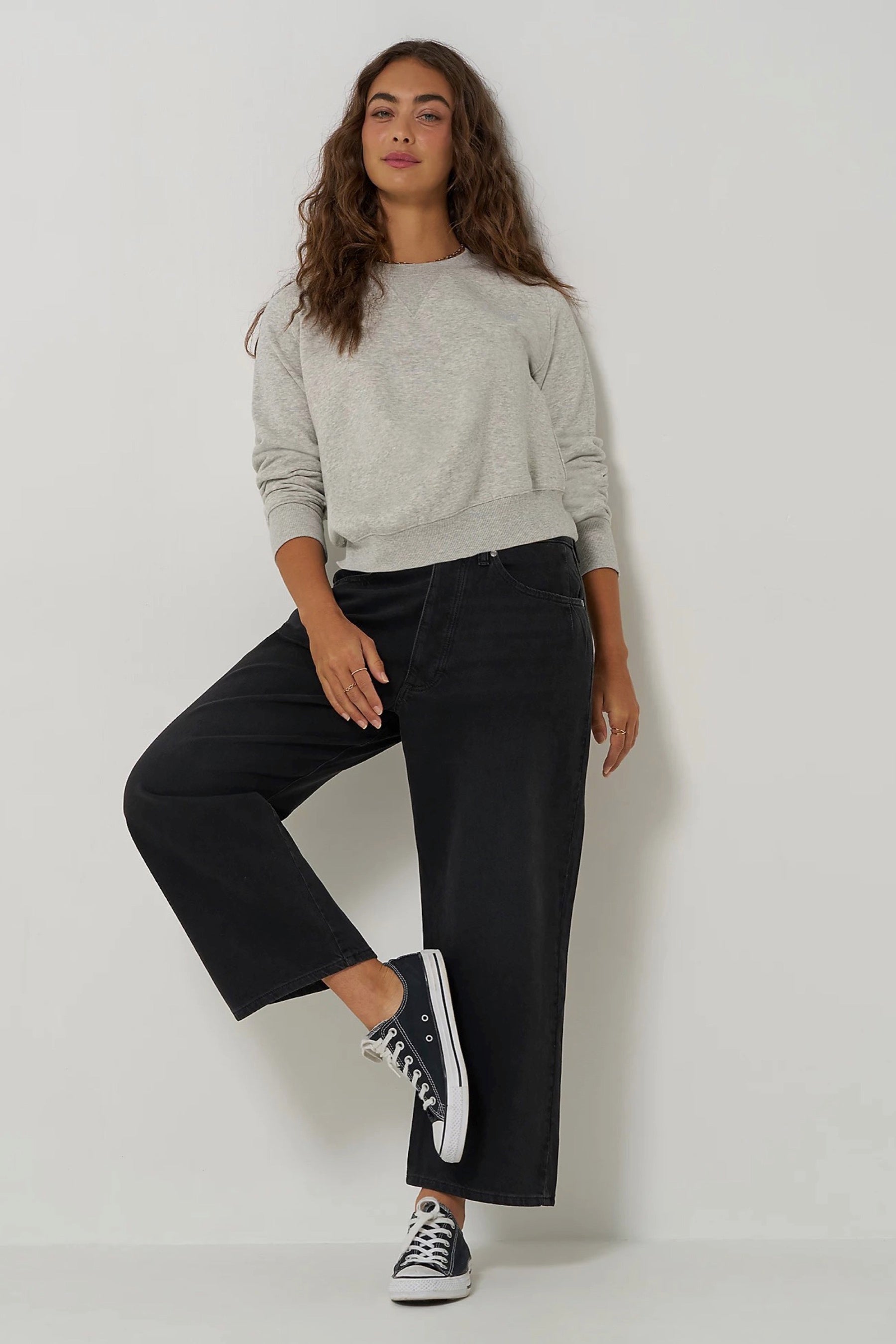 Memory Worn Loose Crop