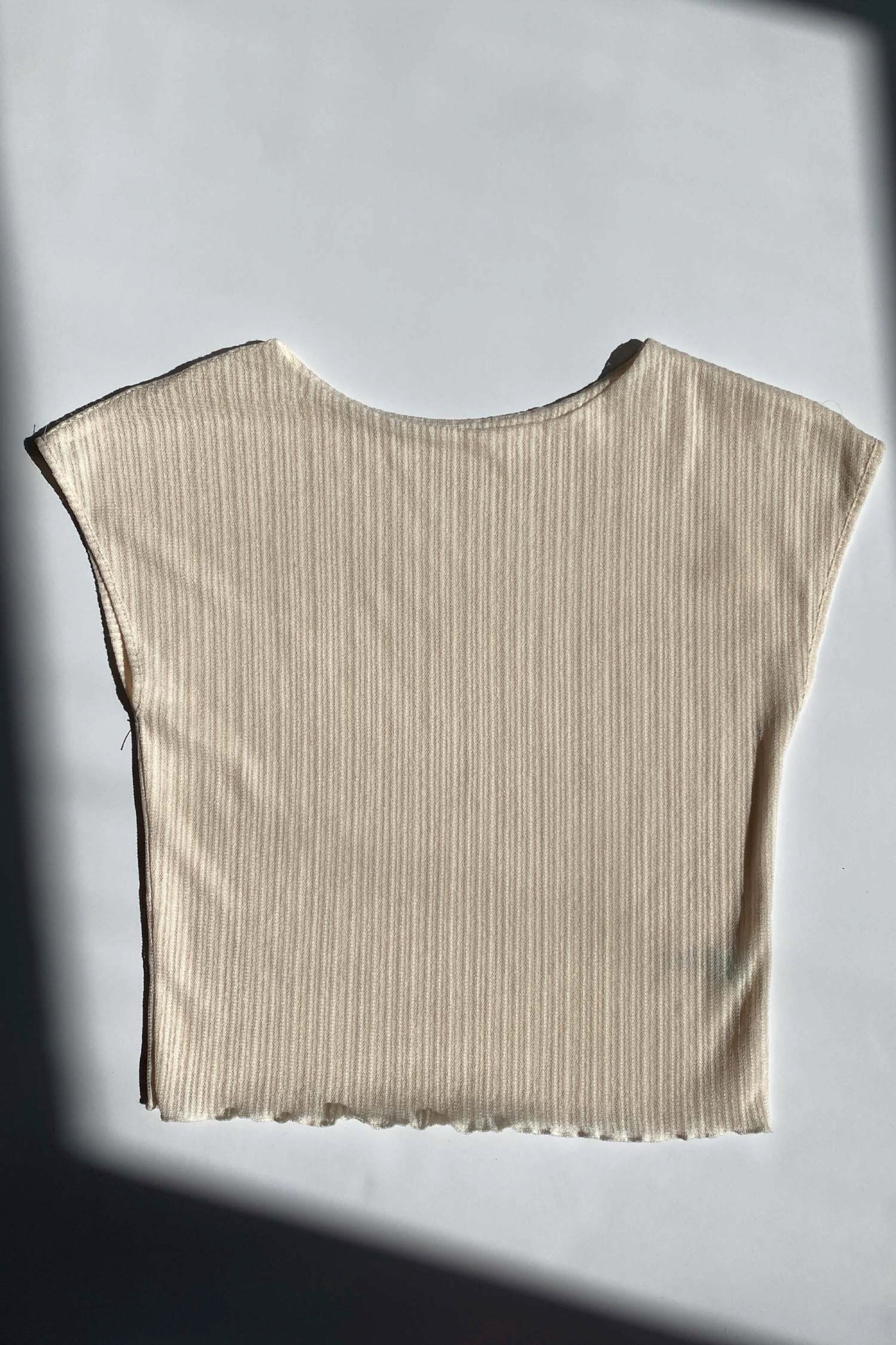 Eggshell Ribbed Mesh Tee