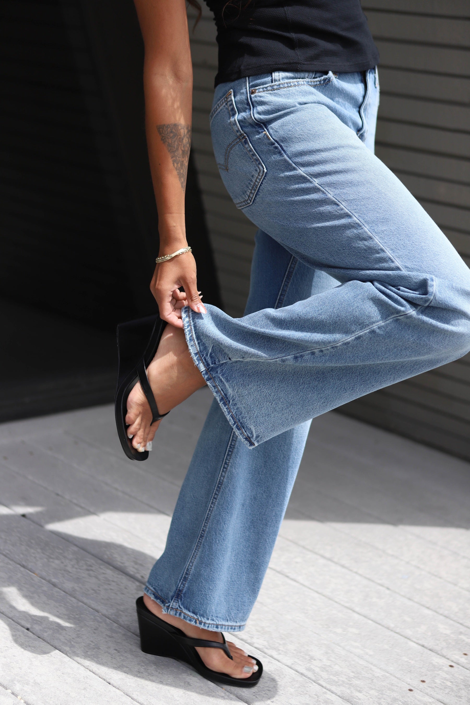 Easy Days Loose Boot