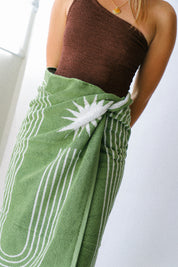 Olive Real Fun Bath Towel