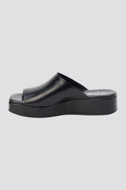 Black Lido Slide Sandal
