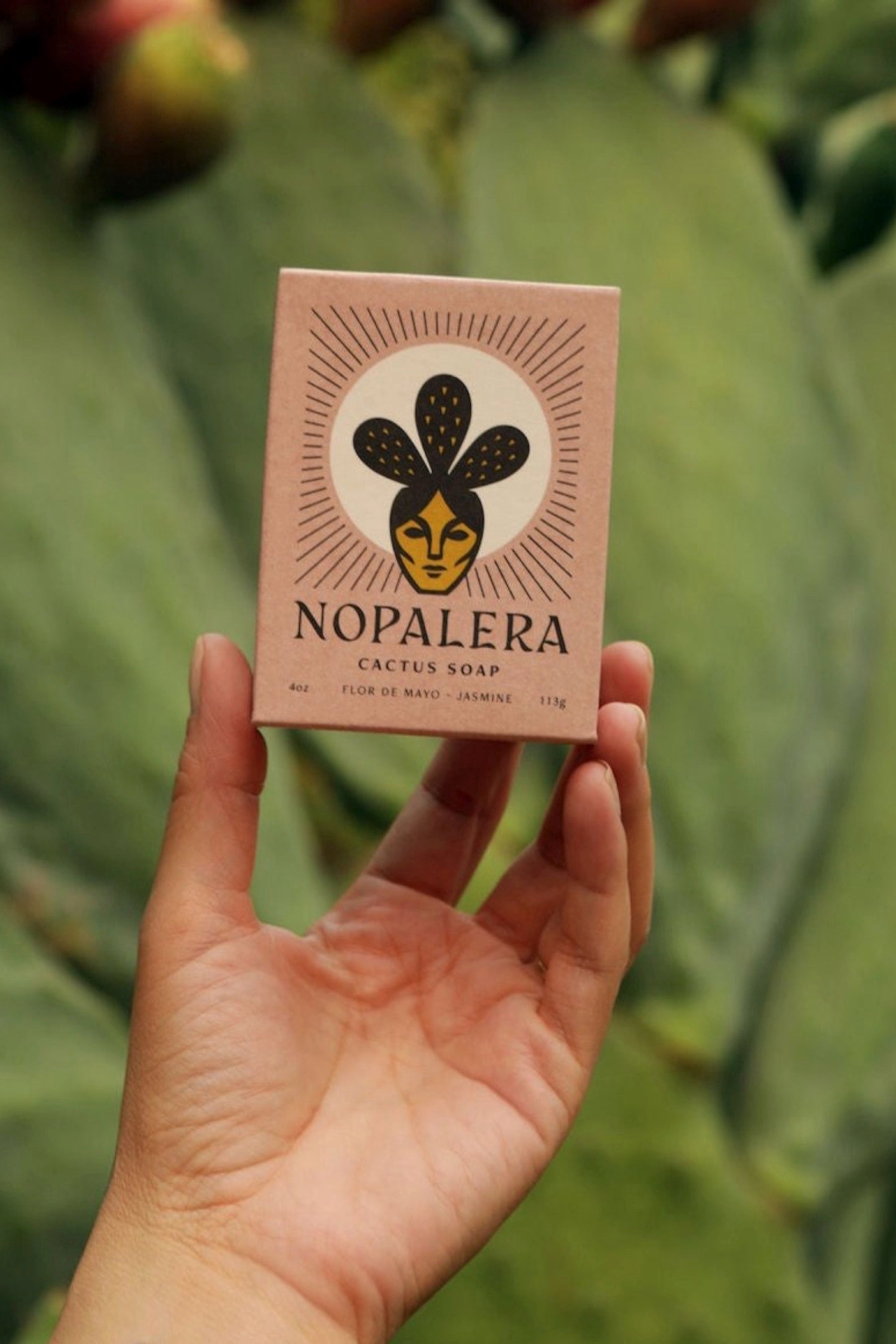 Nopalera_FlorDeMayo_Soap_Lifesty_1_957d5427-3876-41fc-82cc-0f87e1bd923a.jpg