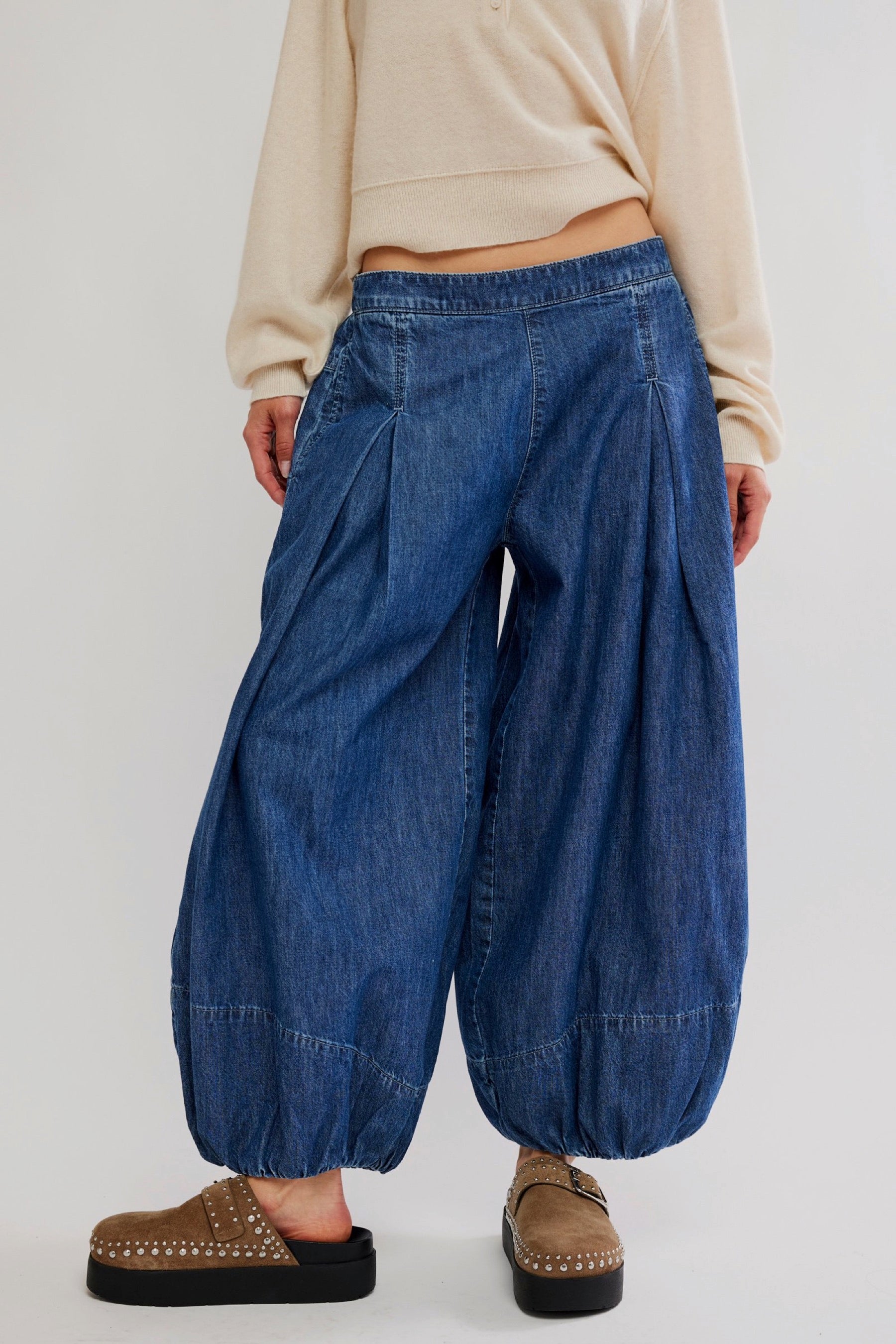 Blue Dusk Moonflower Balloon Jean