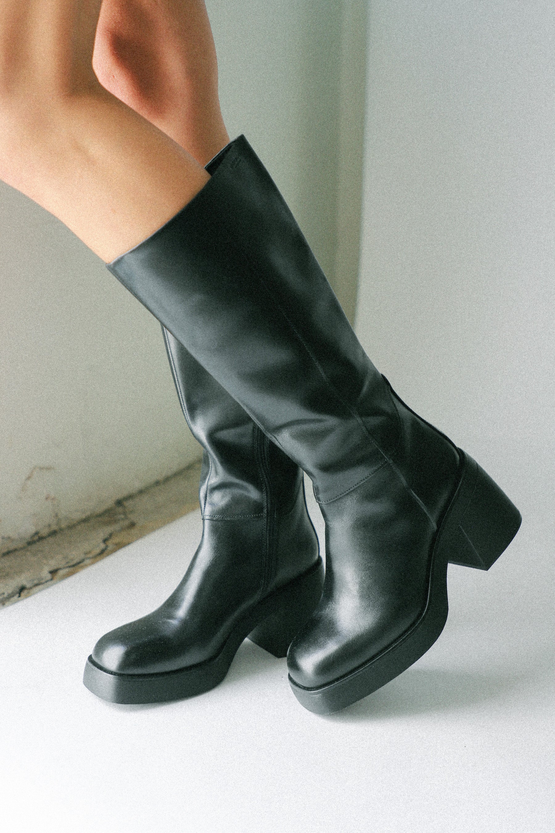Black Brooke Boot