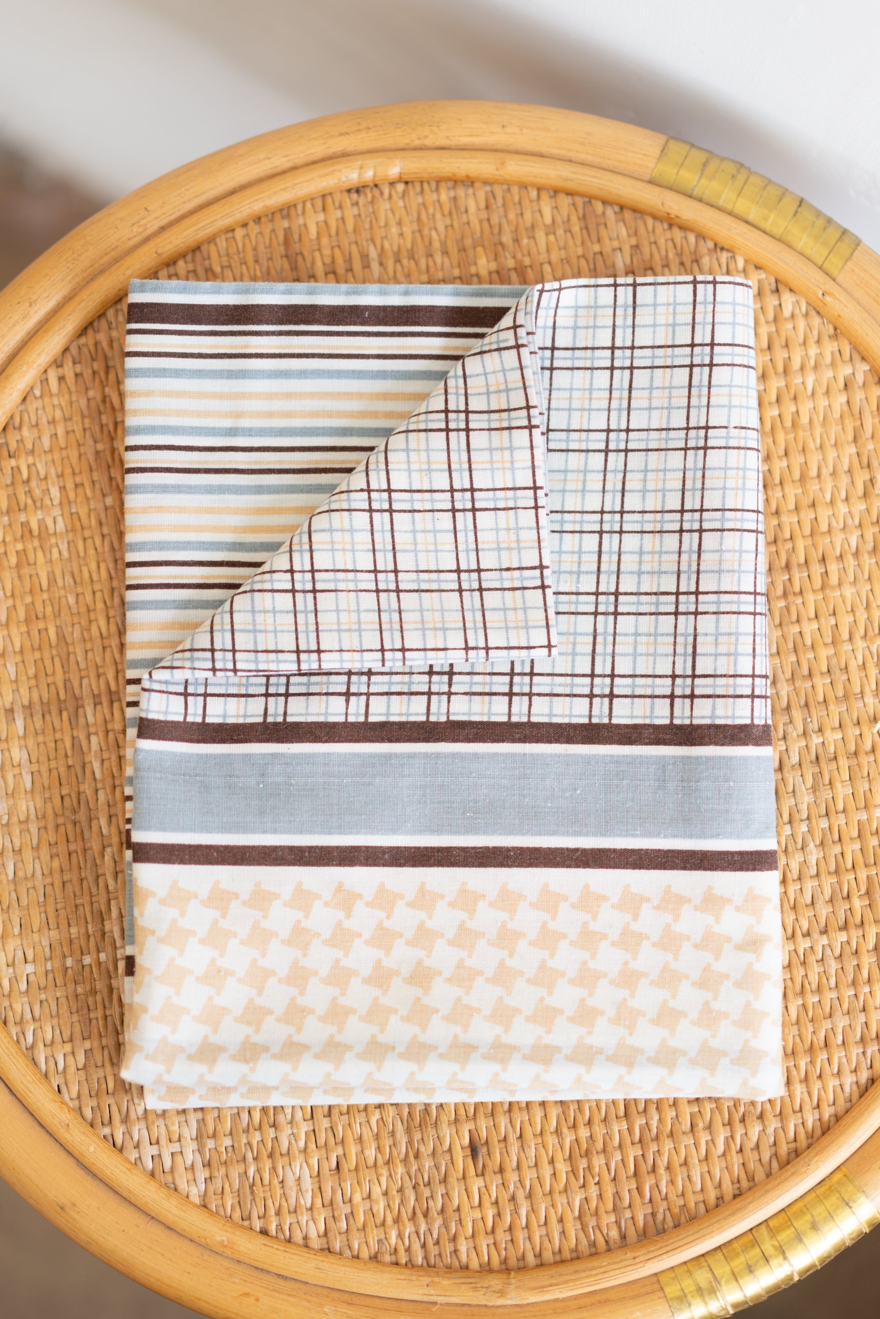 Grey Plaid Pillowcase