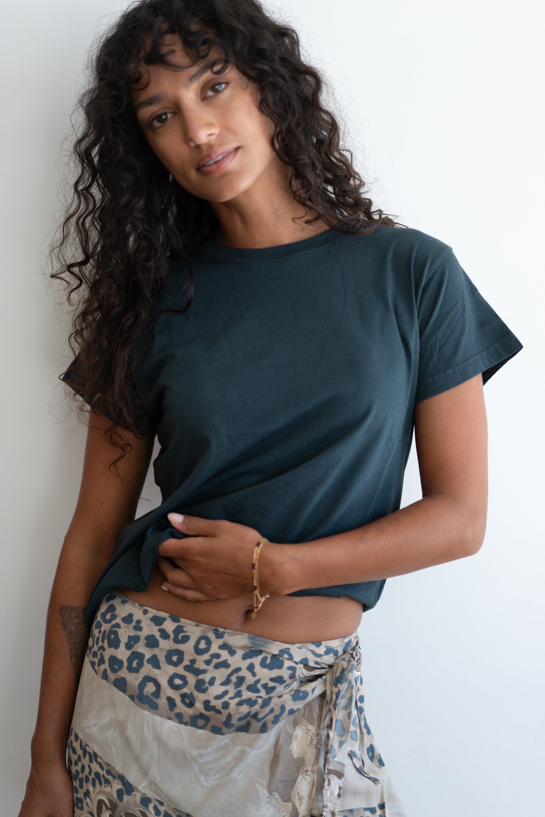 Vintage Black Solid Solo Tee