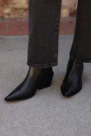 Black Cleo Boot
