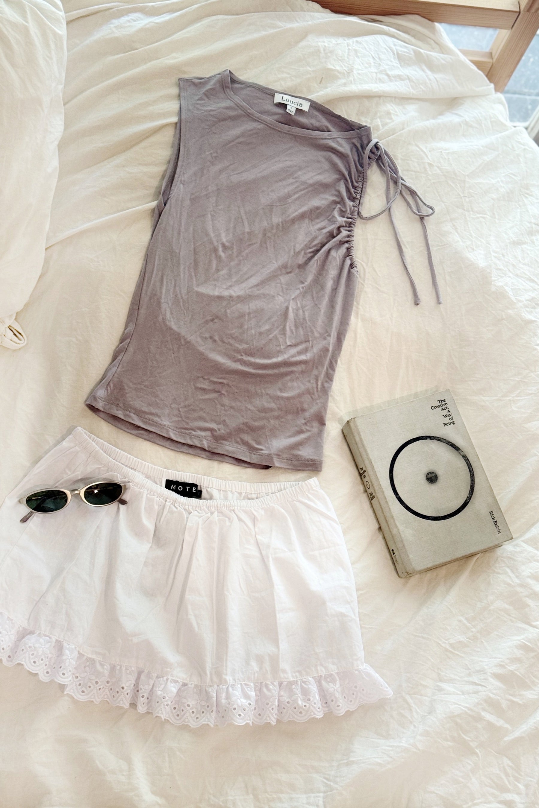 White Lace Corazon Skirt