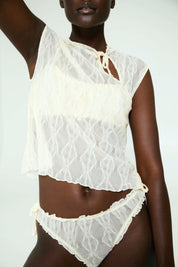 Cloud Mariposa Keyhole Tee