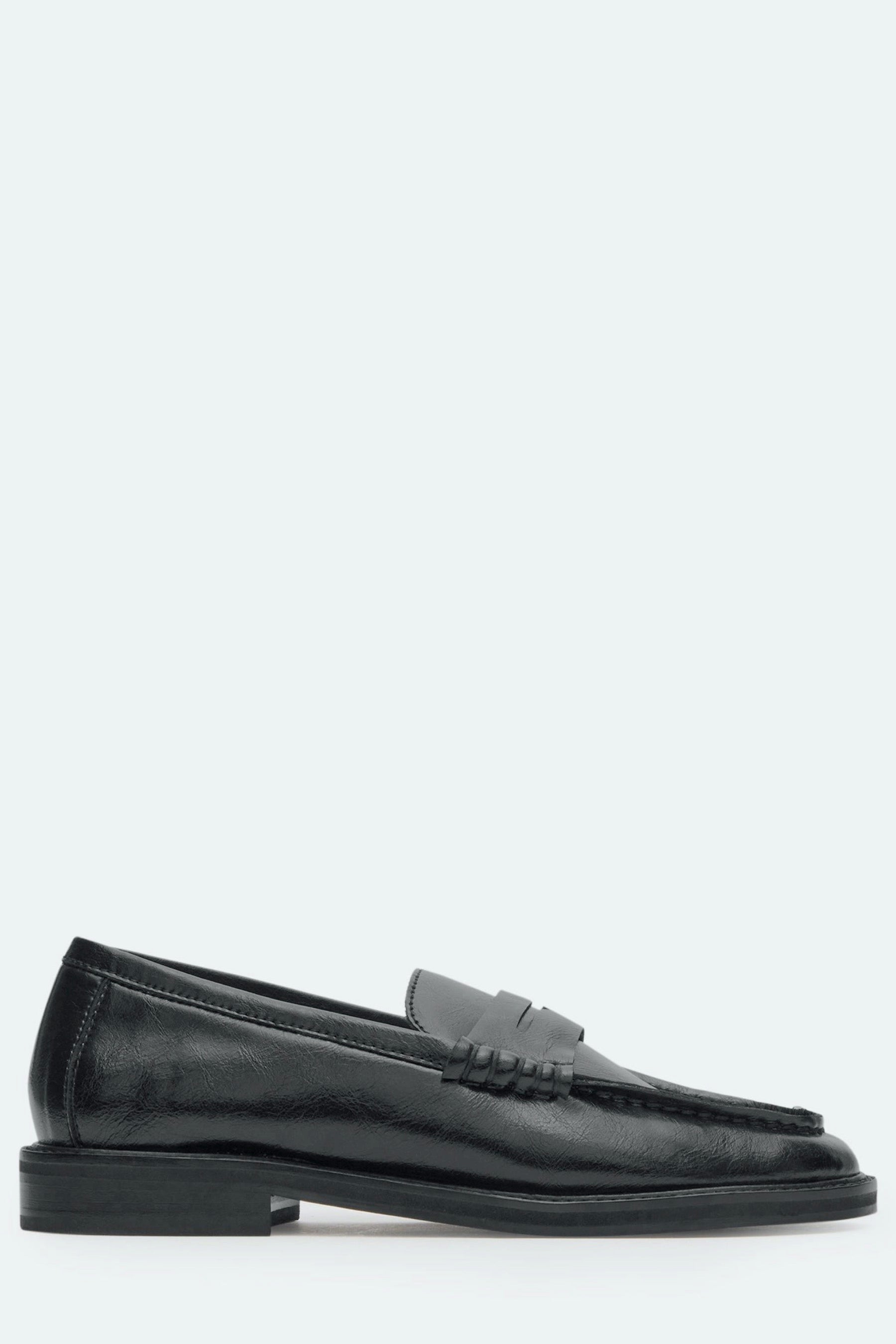 Black Madison Loafer