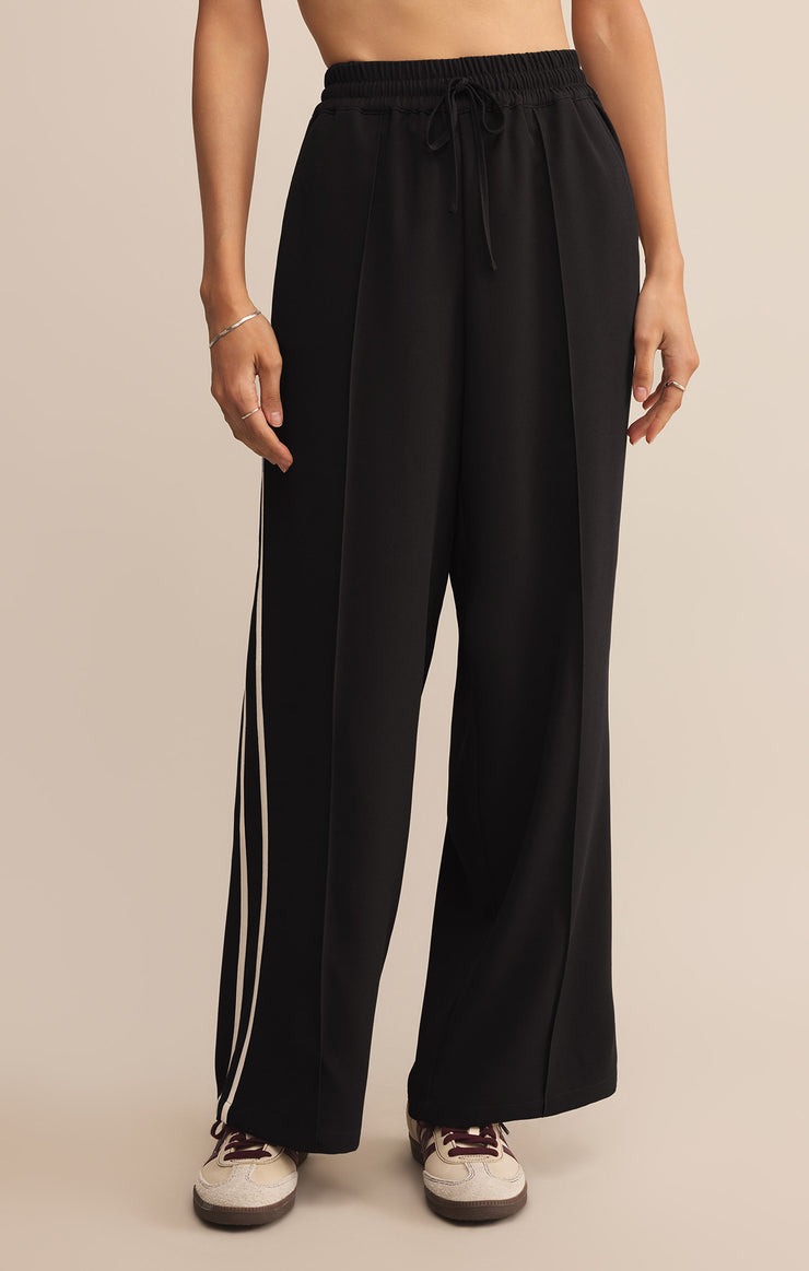 Black Saunder Track Pant