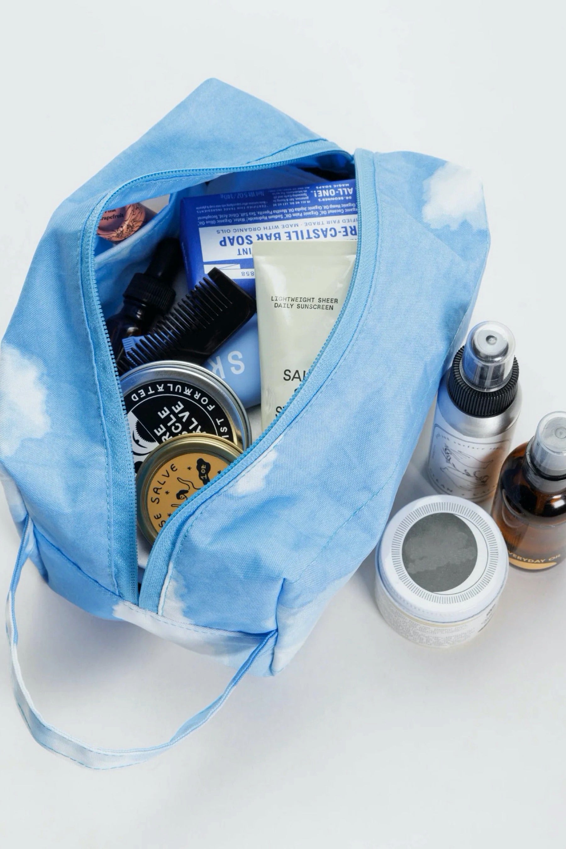 Clouds Dopp Kit
