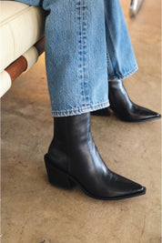 Black Cleo Boot
