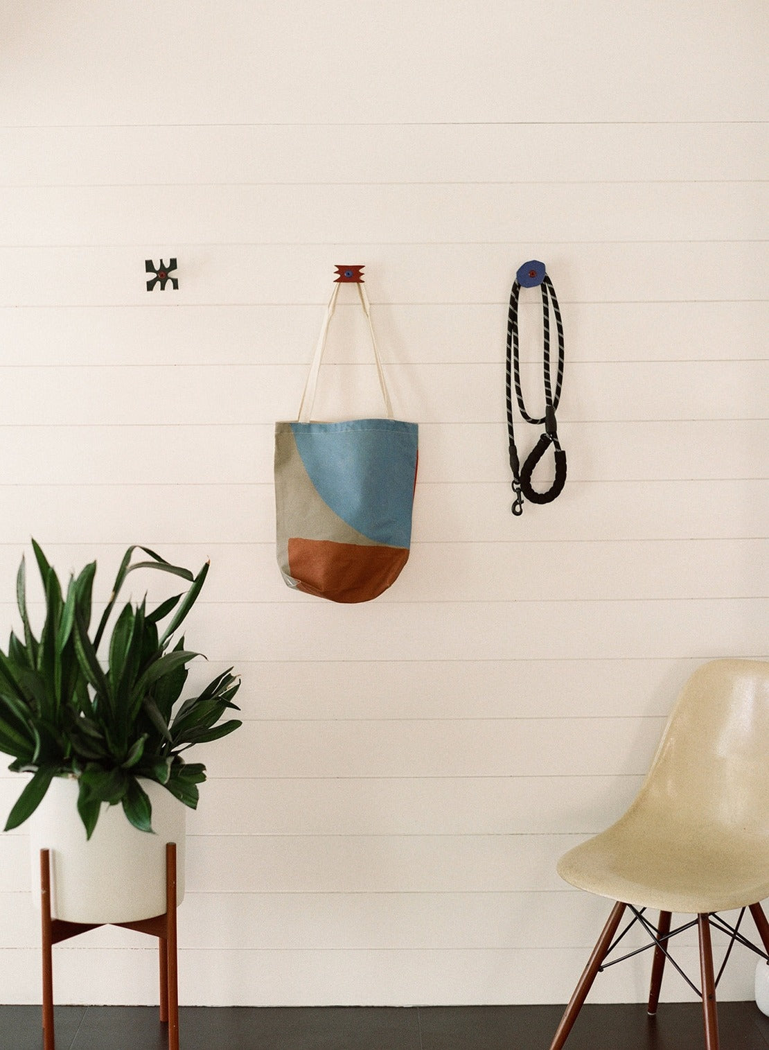 Cobalt Corte Wall Hook