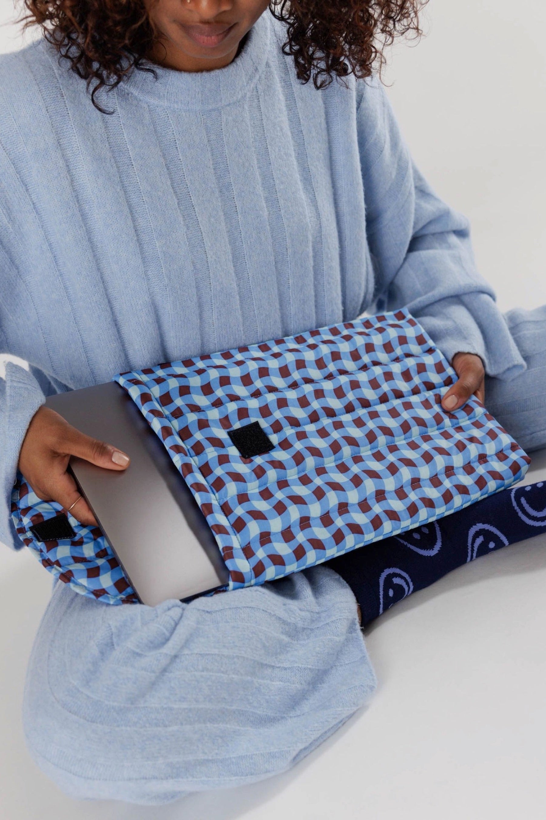 Blue Wavy Gingham Puffy Laptop Sleeve
