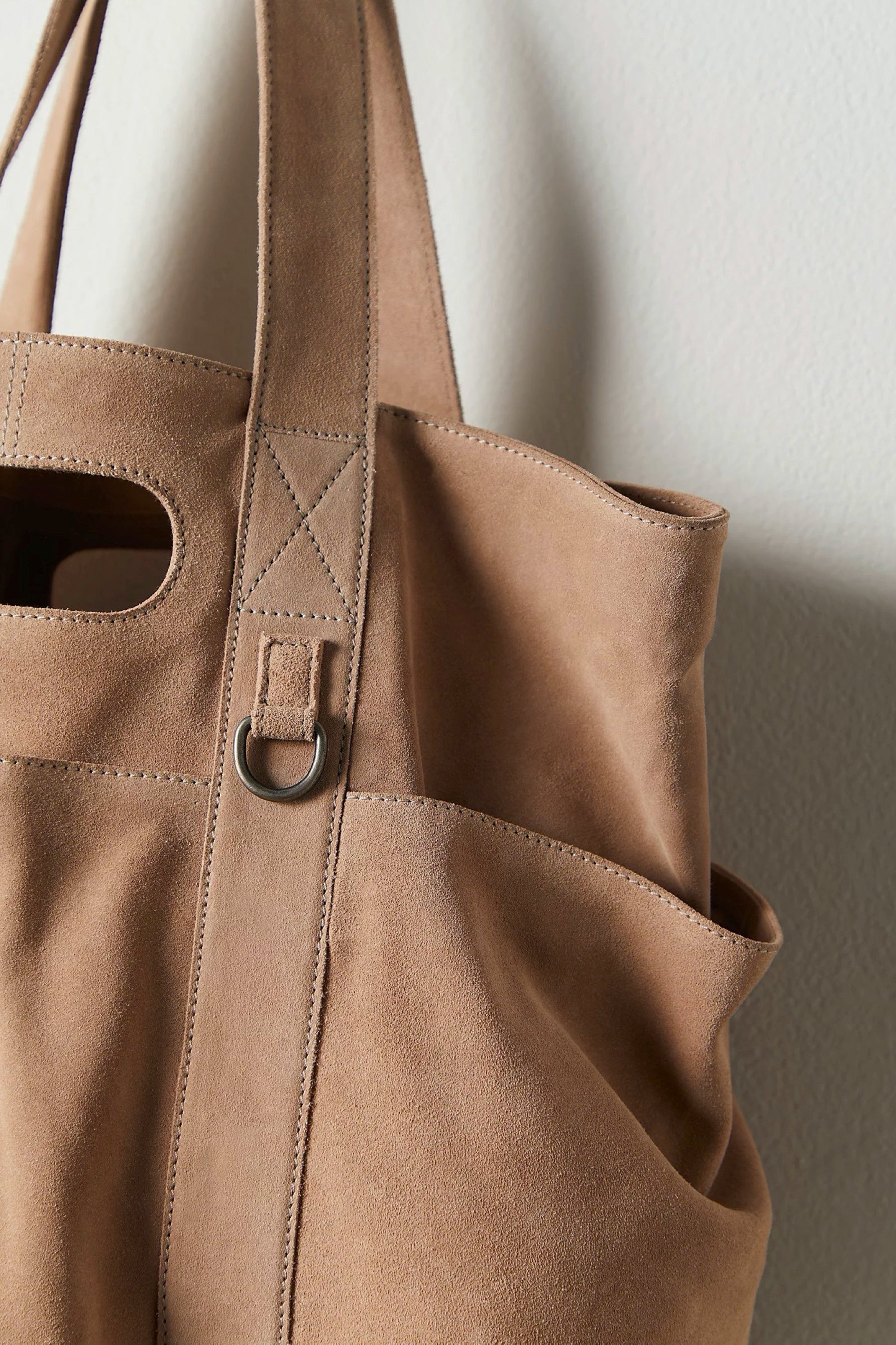 Sand Suede Caravan Bag