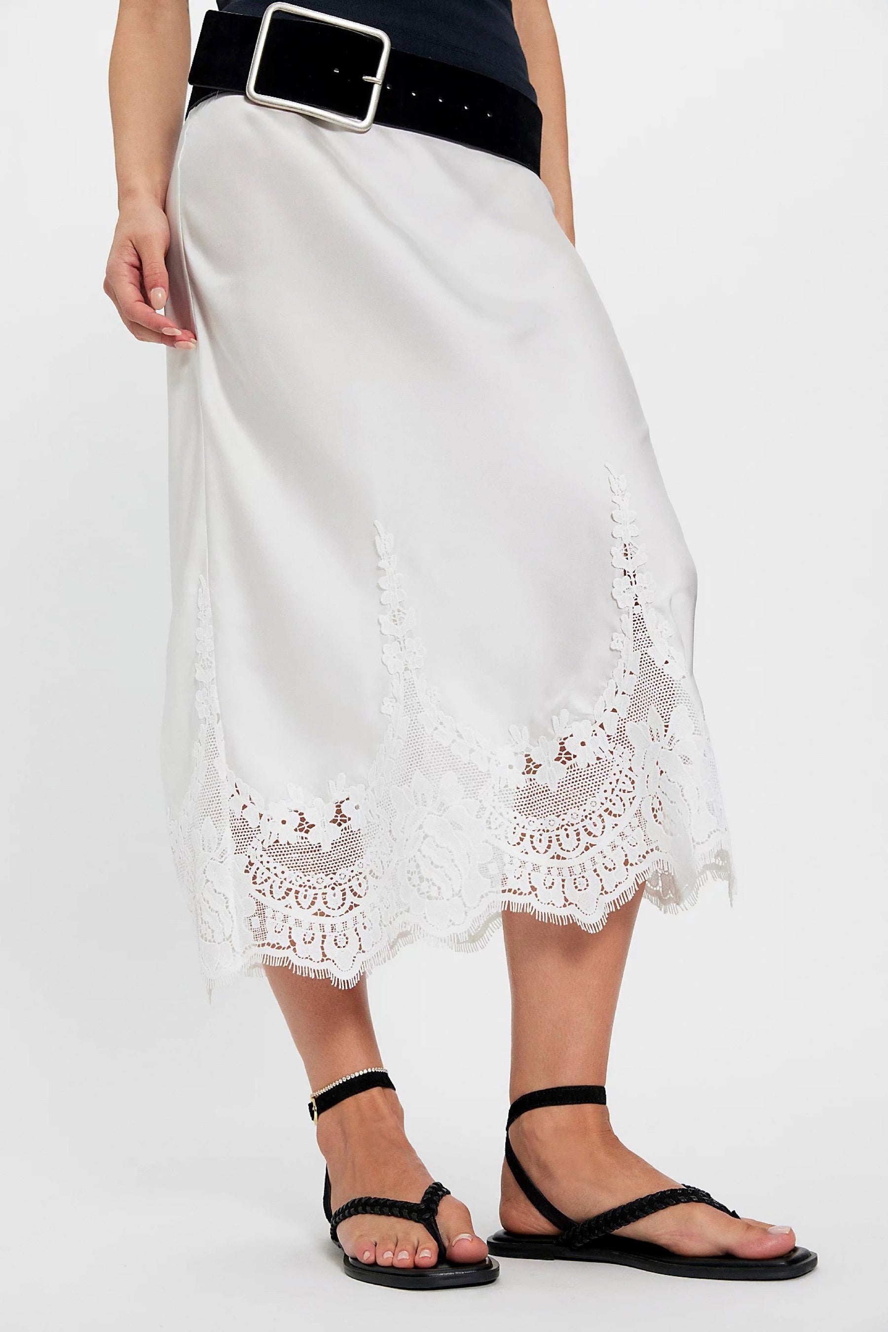 Black Waverly Whipstitch Thong