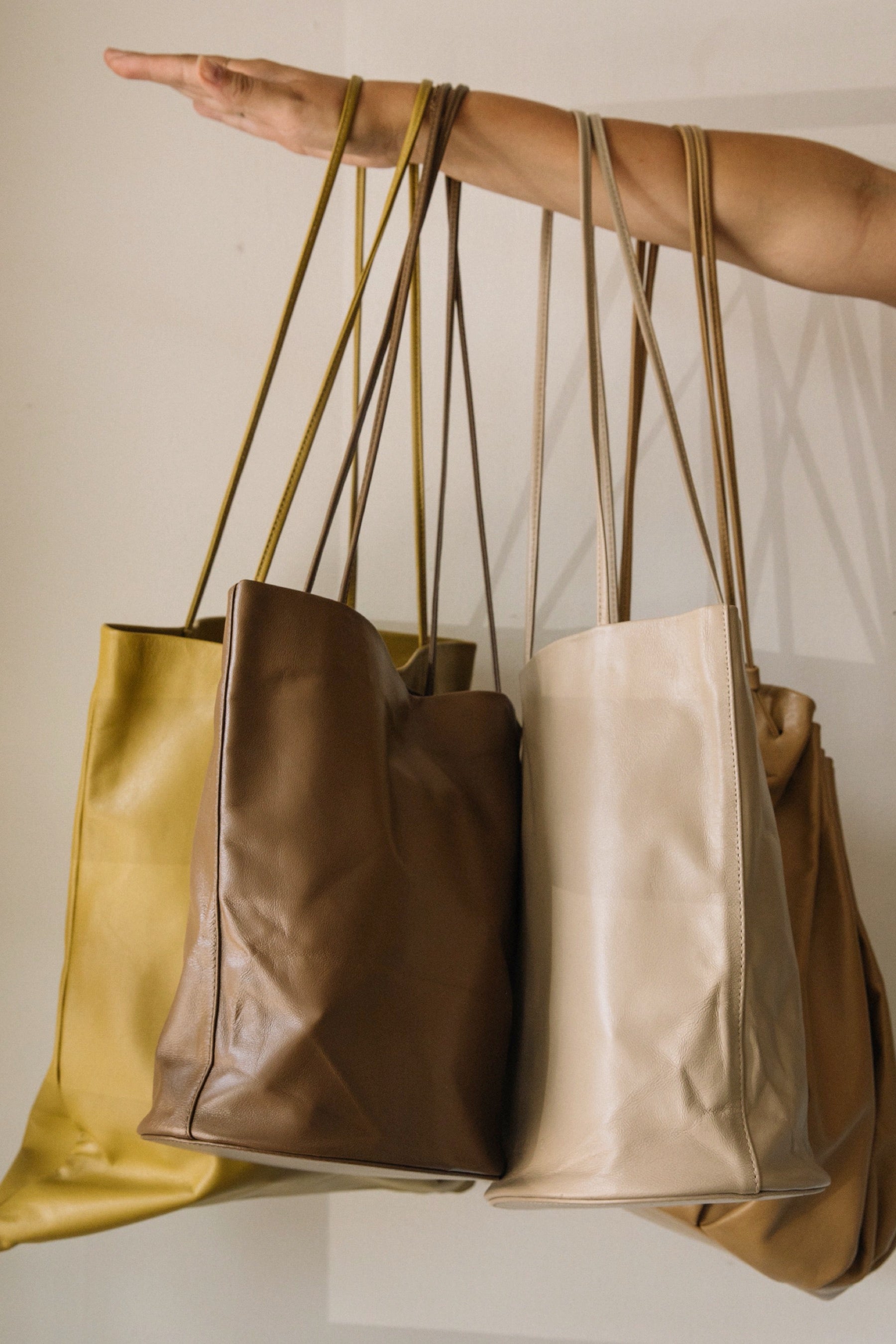 Cocoa Drape Oval Bucket