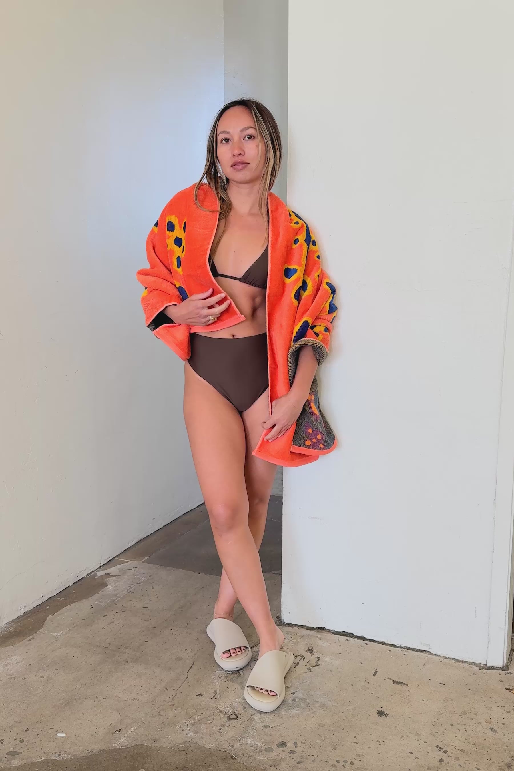 Chocolate Classic Hi Waist Bottom