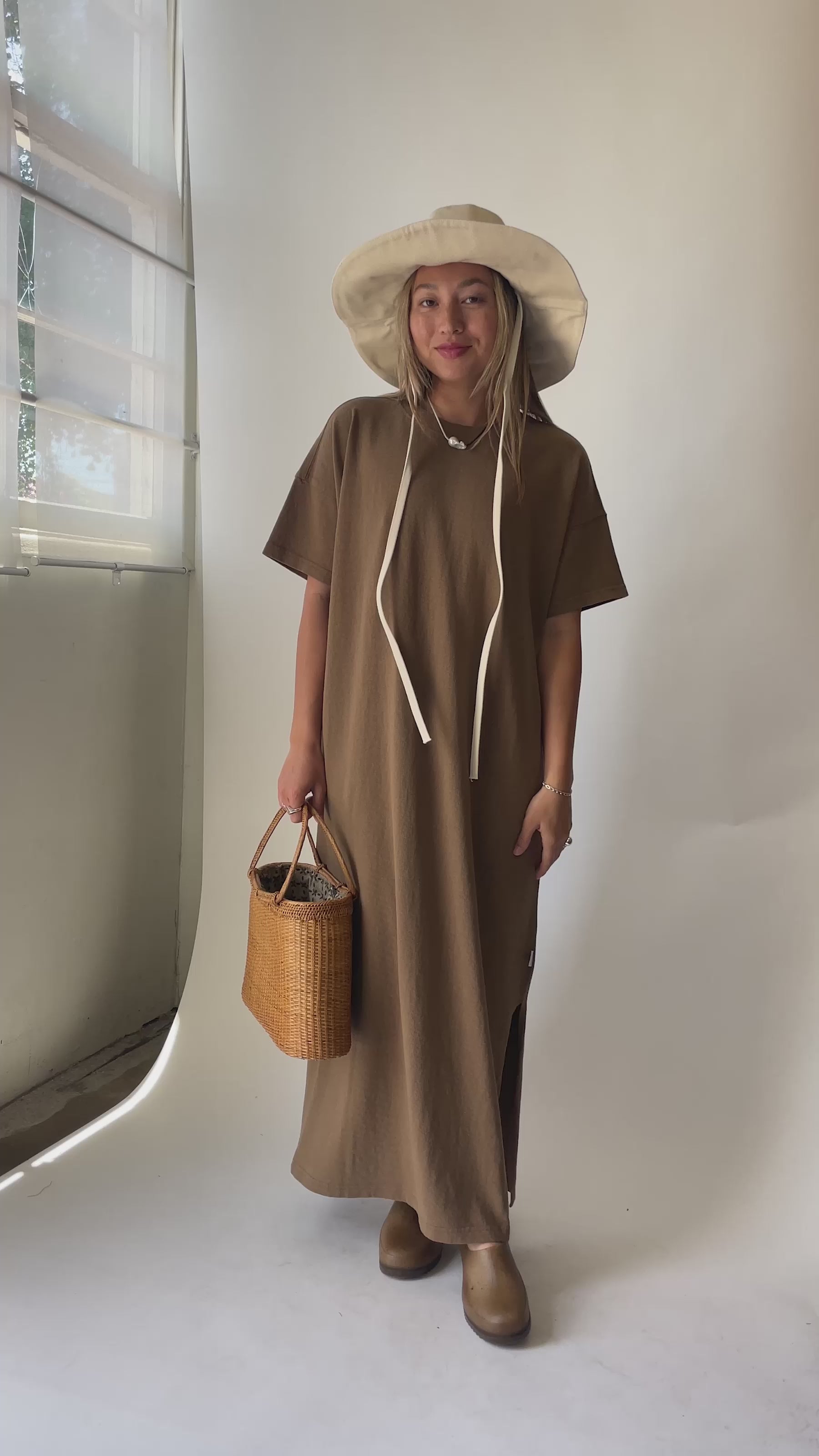 Tobacco Her Dress