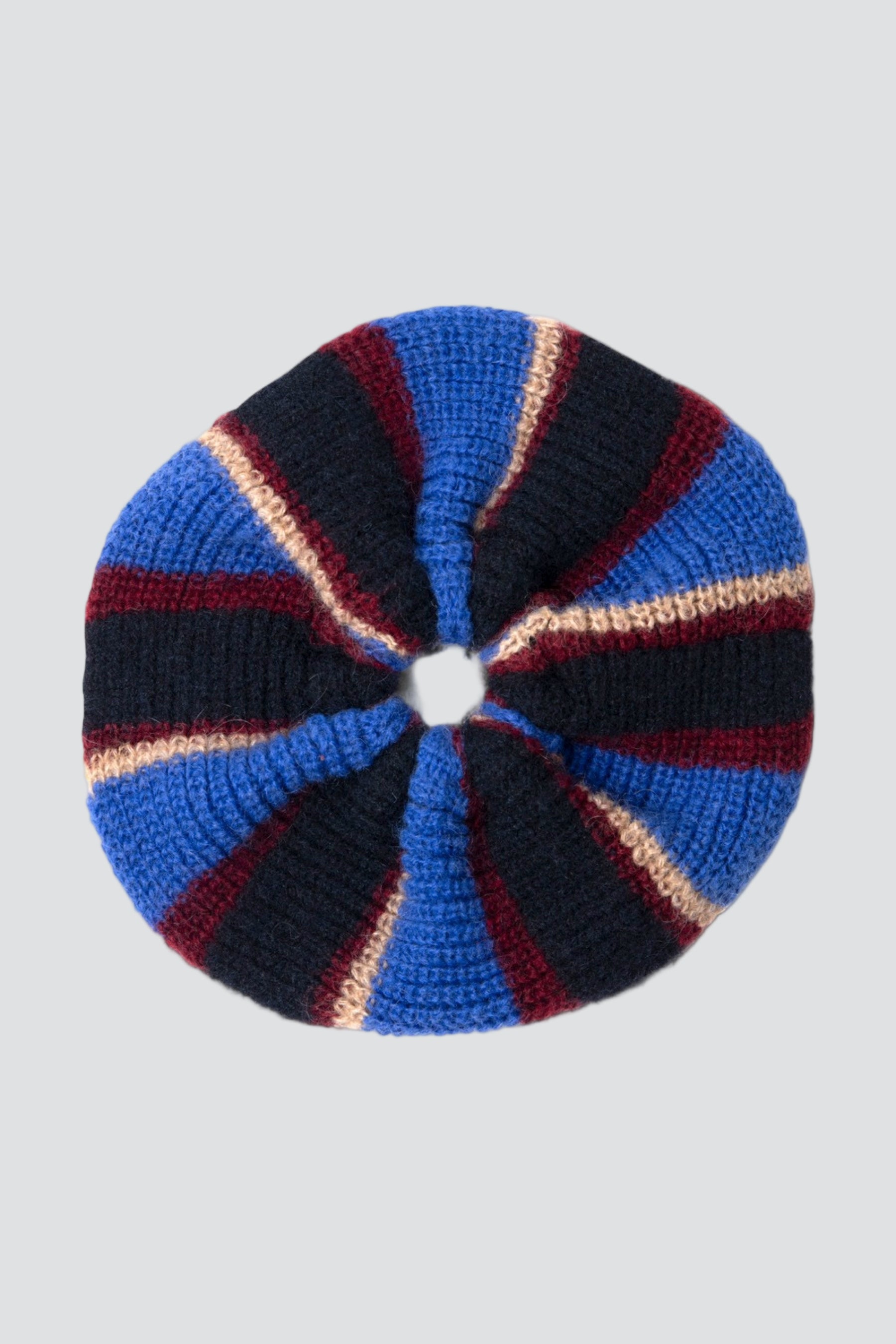 scrunchie_32800f79-e513-4c49-904.jpg