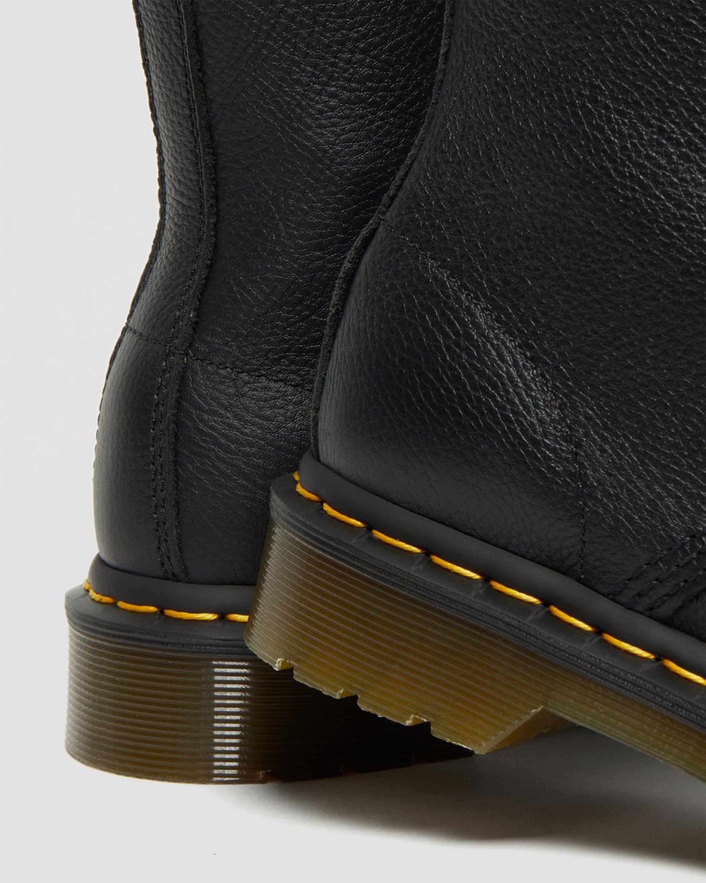 Black Virginia 1460 Pascal Boot