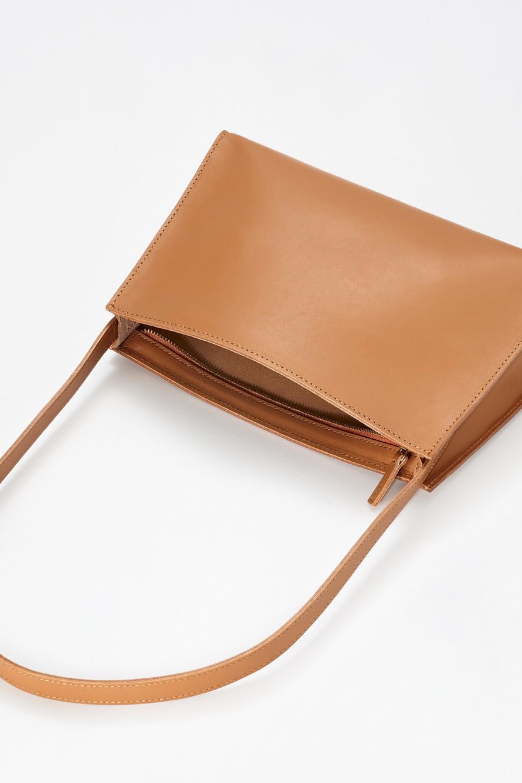 Saddle Line Shoulder Bag