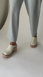 Cream Tides Clog