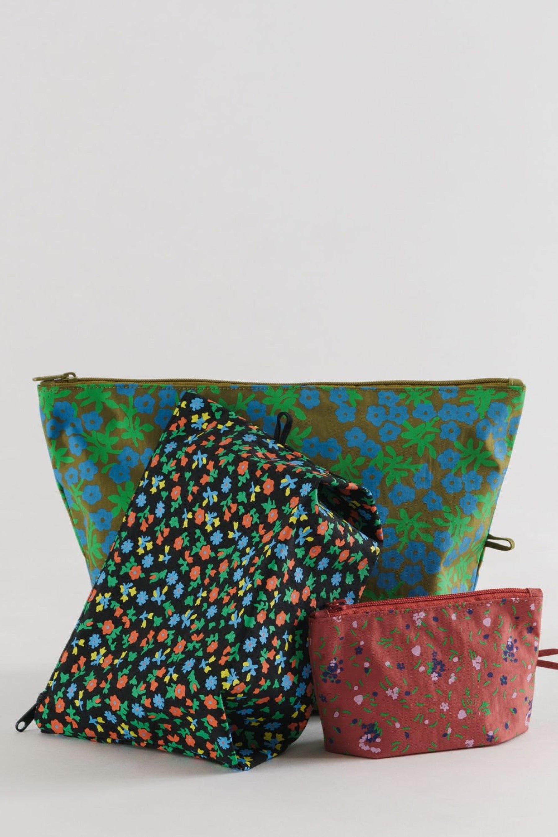 Calico Florals Go Pouch Set