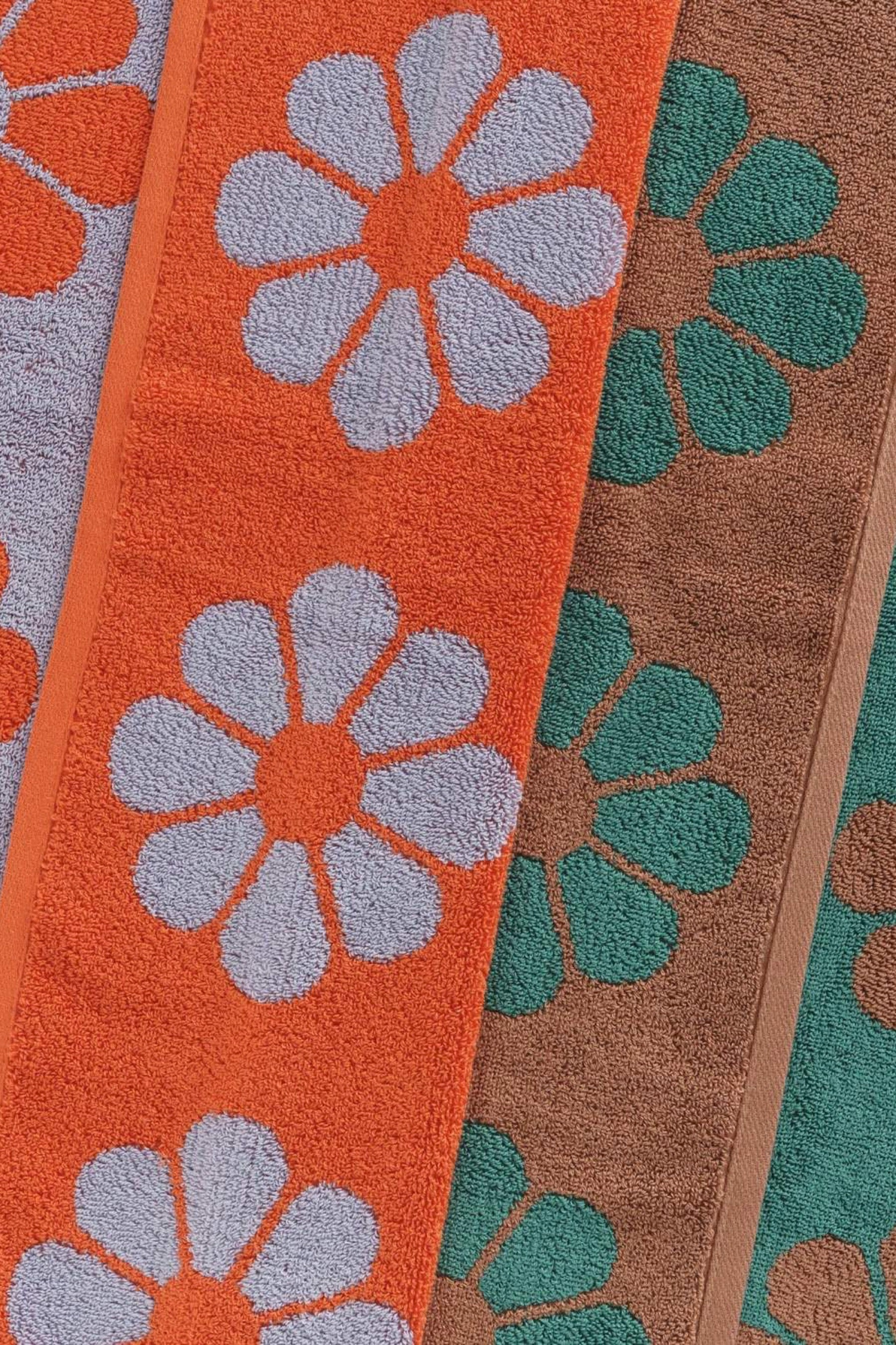 Mix Daisy Hand Towel Set