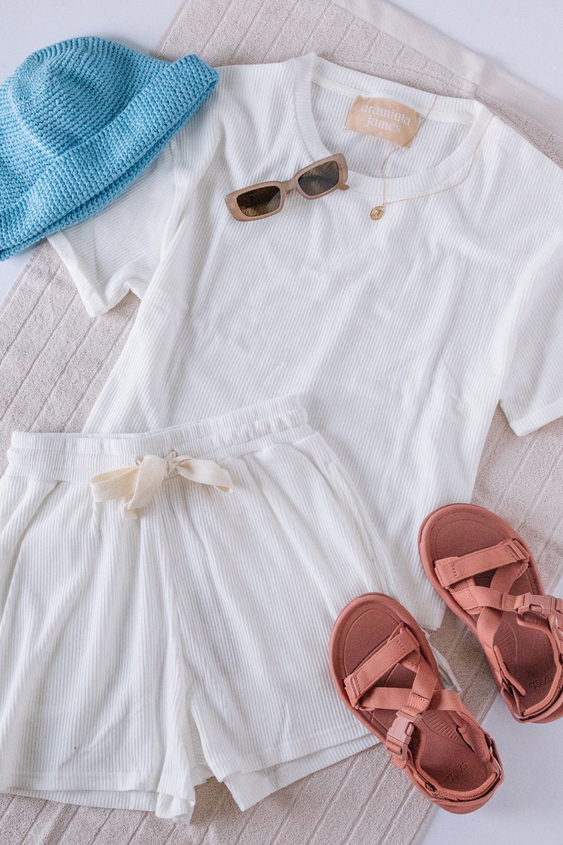 Milk Waffle Boyfriend Tee Set