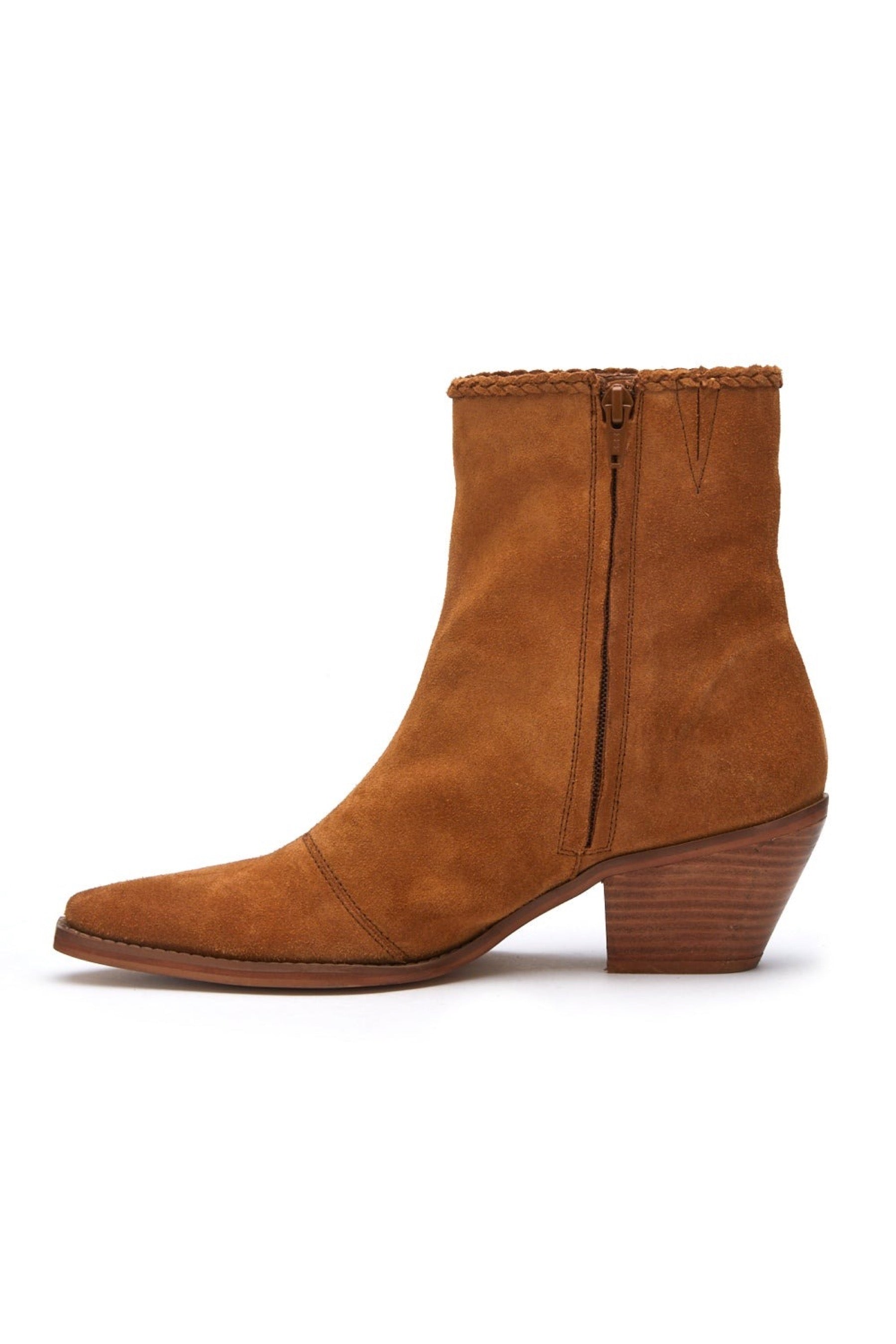 Saddle Arial Boot