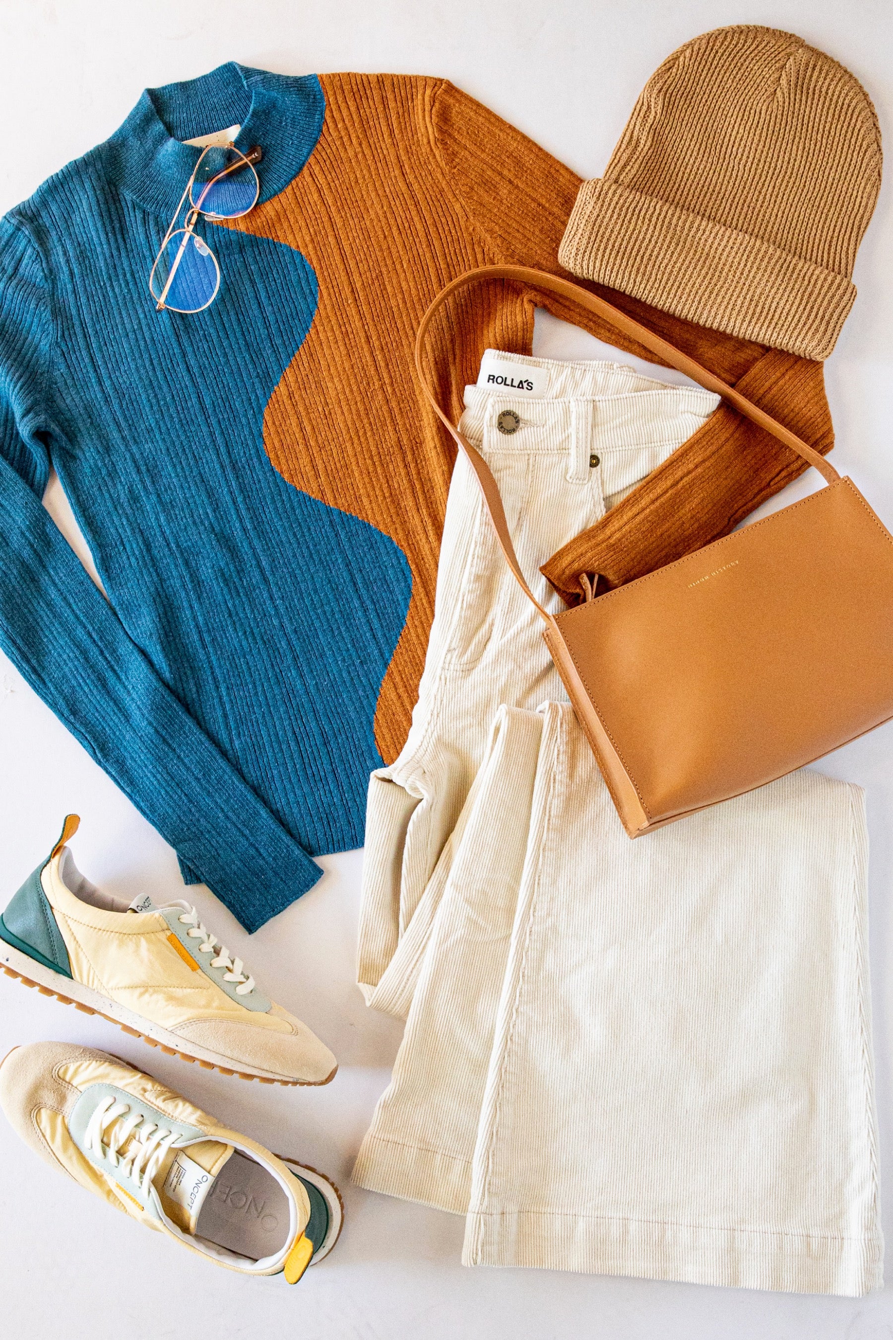 Rust + Tide Onda Turtleneck