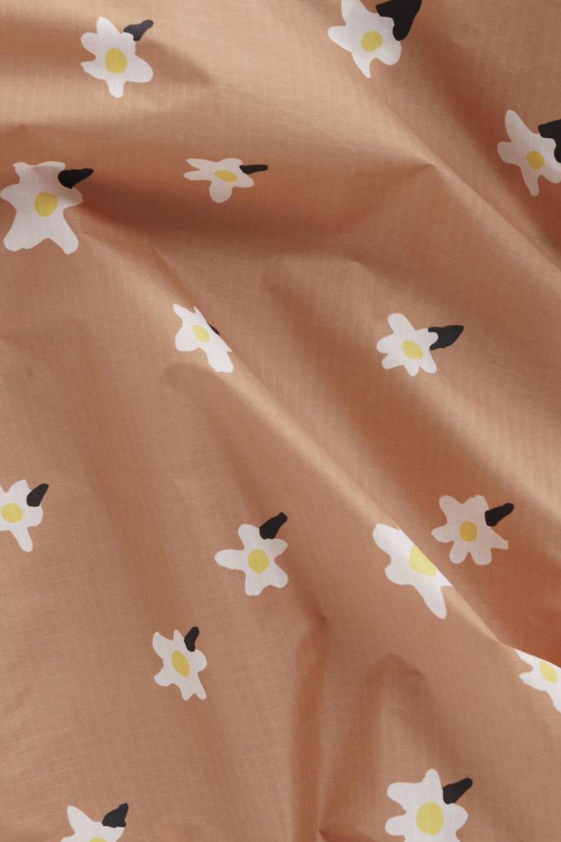 Baby Painted Daisy Baggu