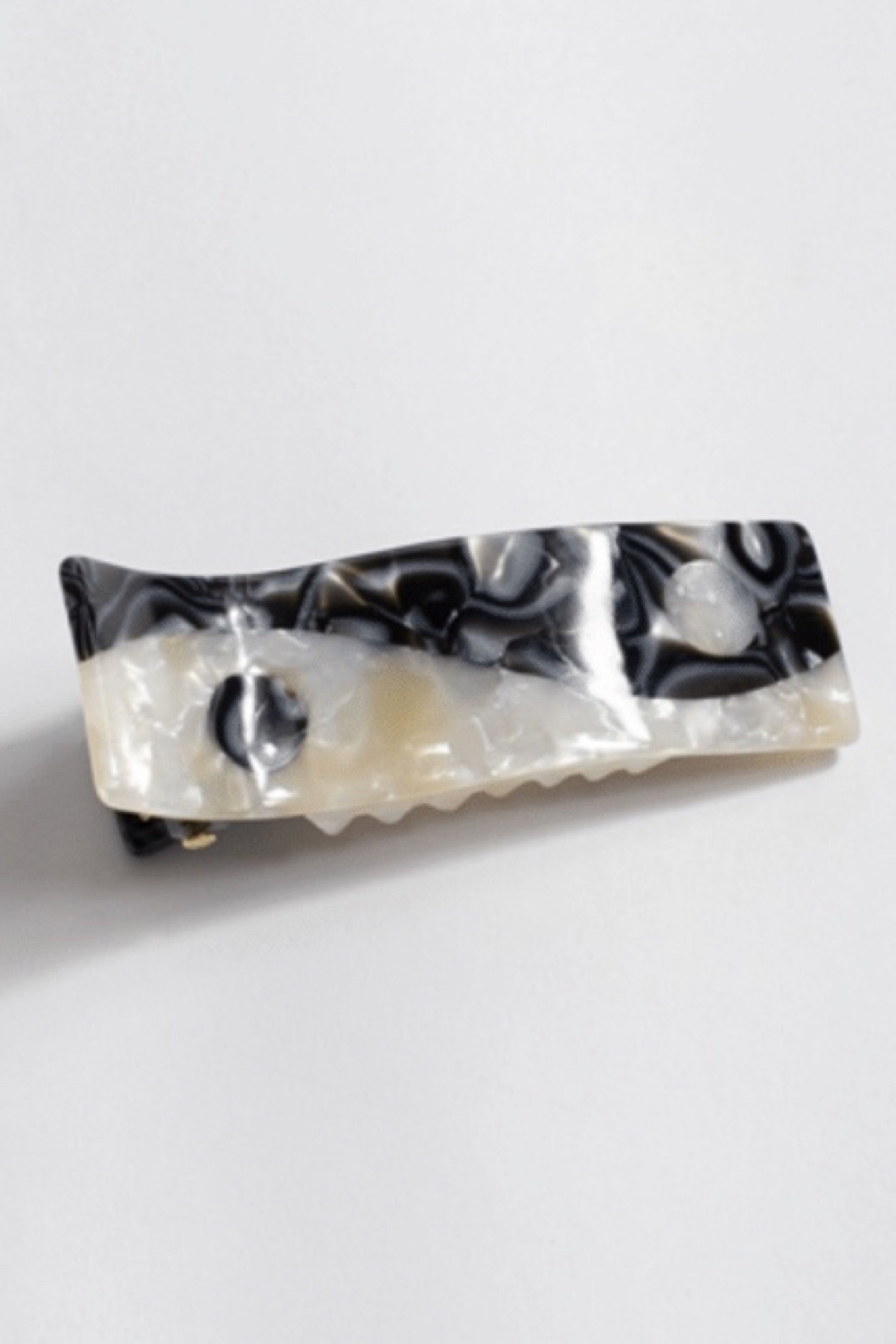 Mini Black + White Yin Yang Clip
