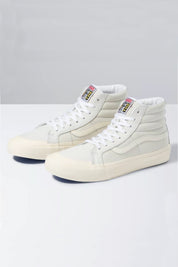 Antique White Sk8-Hi