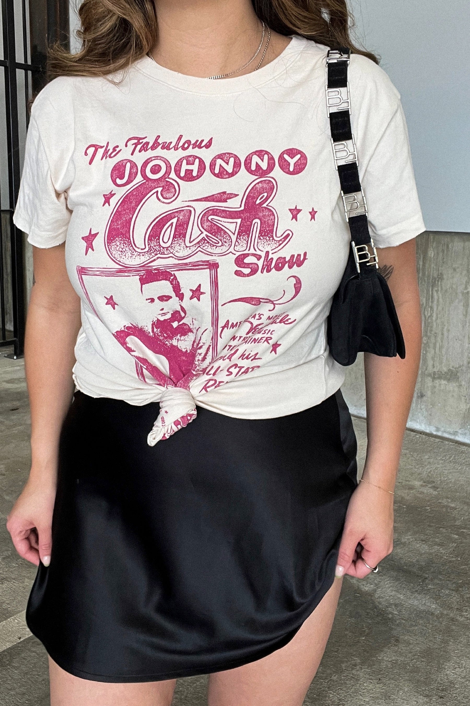 Sand Johnny Cash Outlaw Music Tour Tee