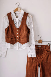 Chestnut Cord Dallas Vest