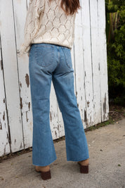 Lara Blue Eastcoast Crop Flare