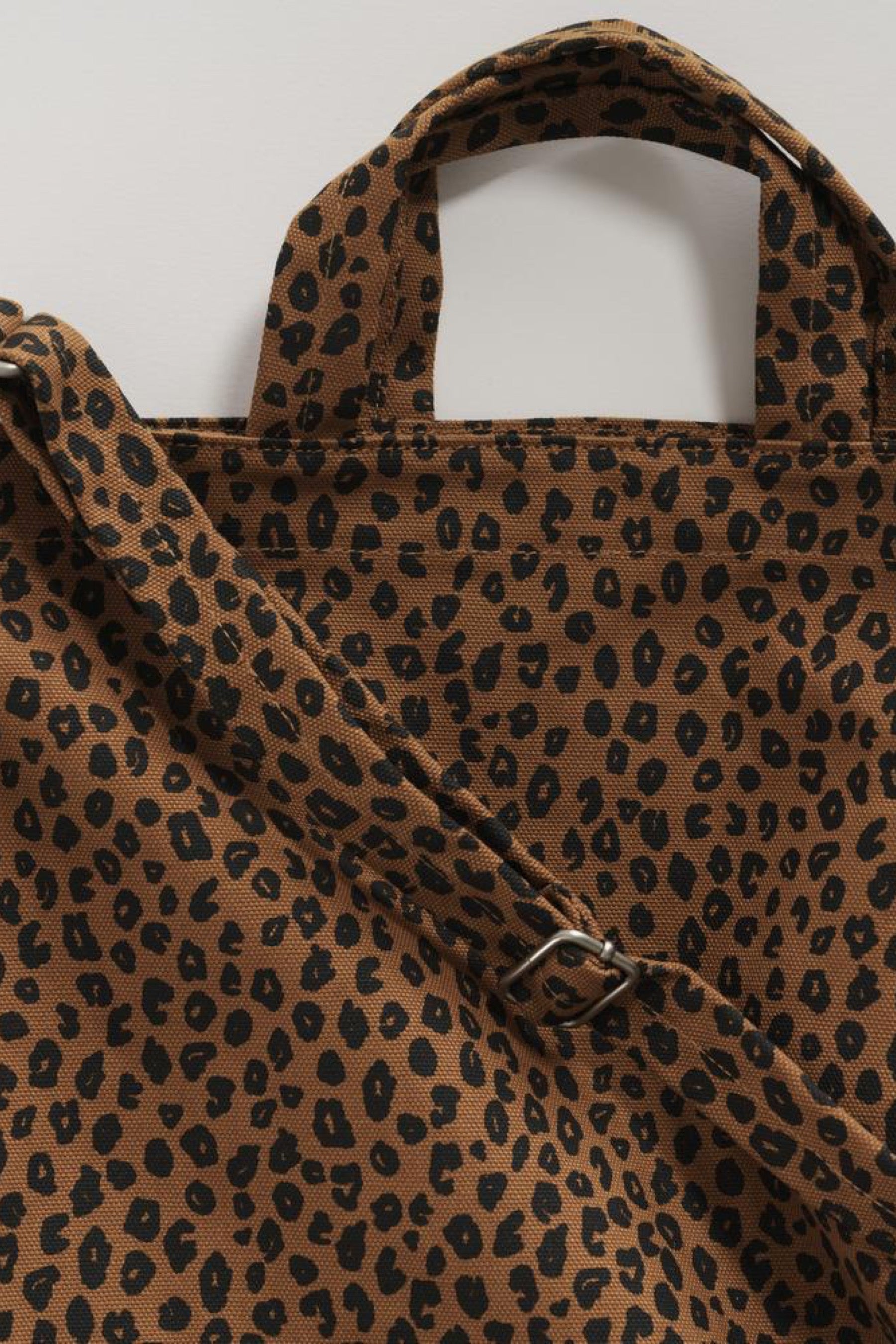 Nutmeg Leopard Duck Bag