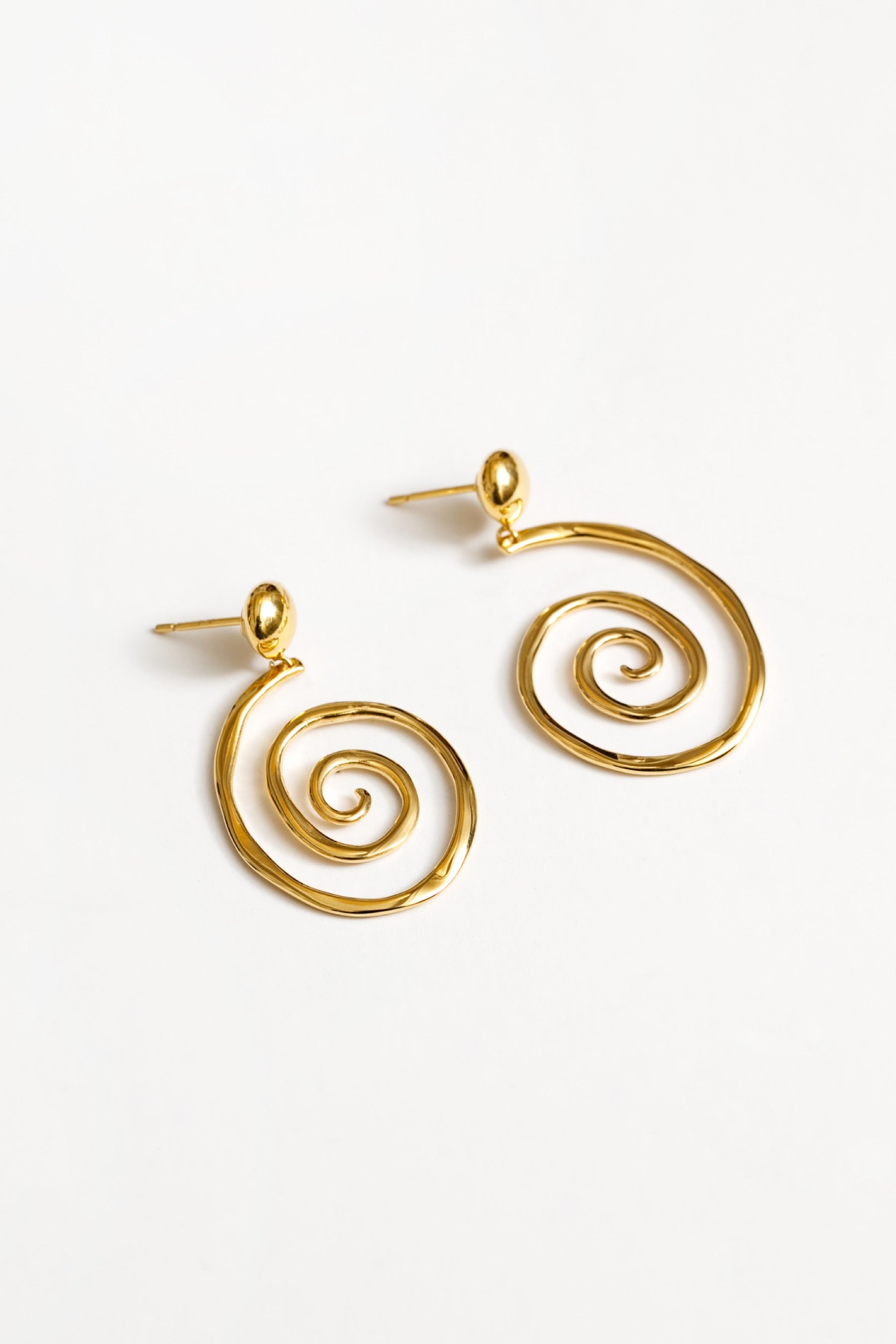 Gold Venus Earrings