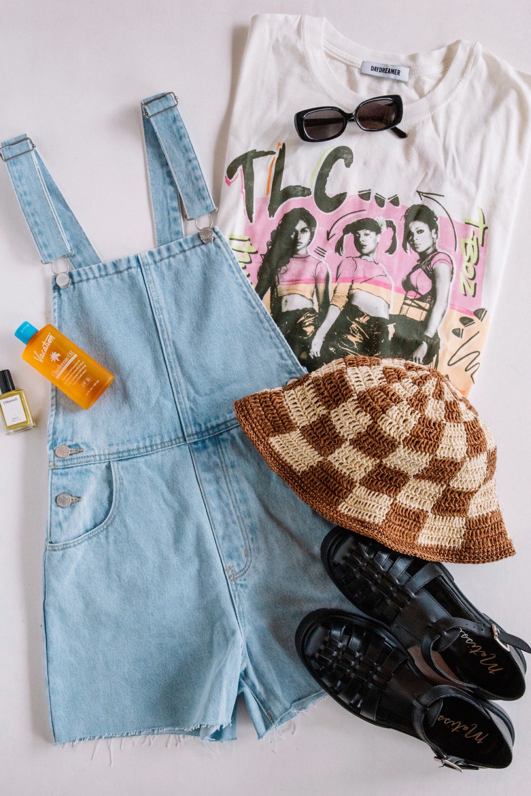 Holiday Blue Mirage Shortall