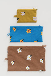 Painted Daisies Flat Pouch Set