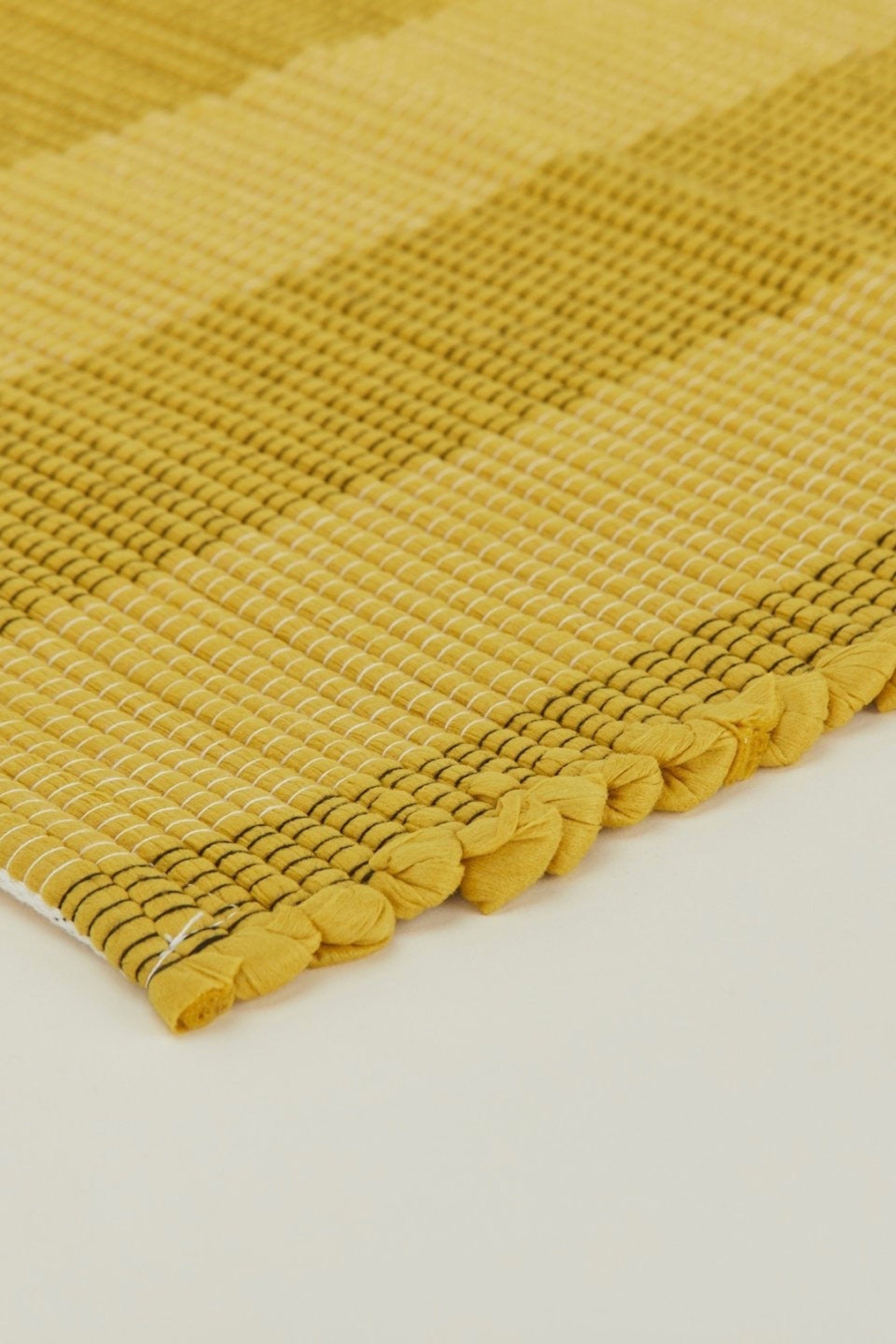 Mustard Essential Floor Mat