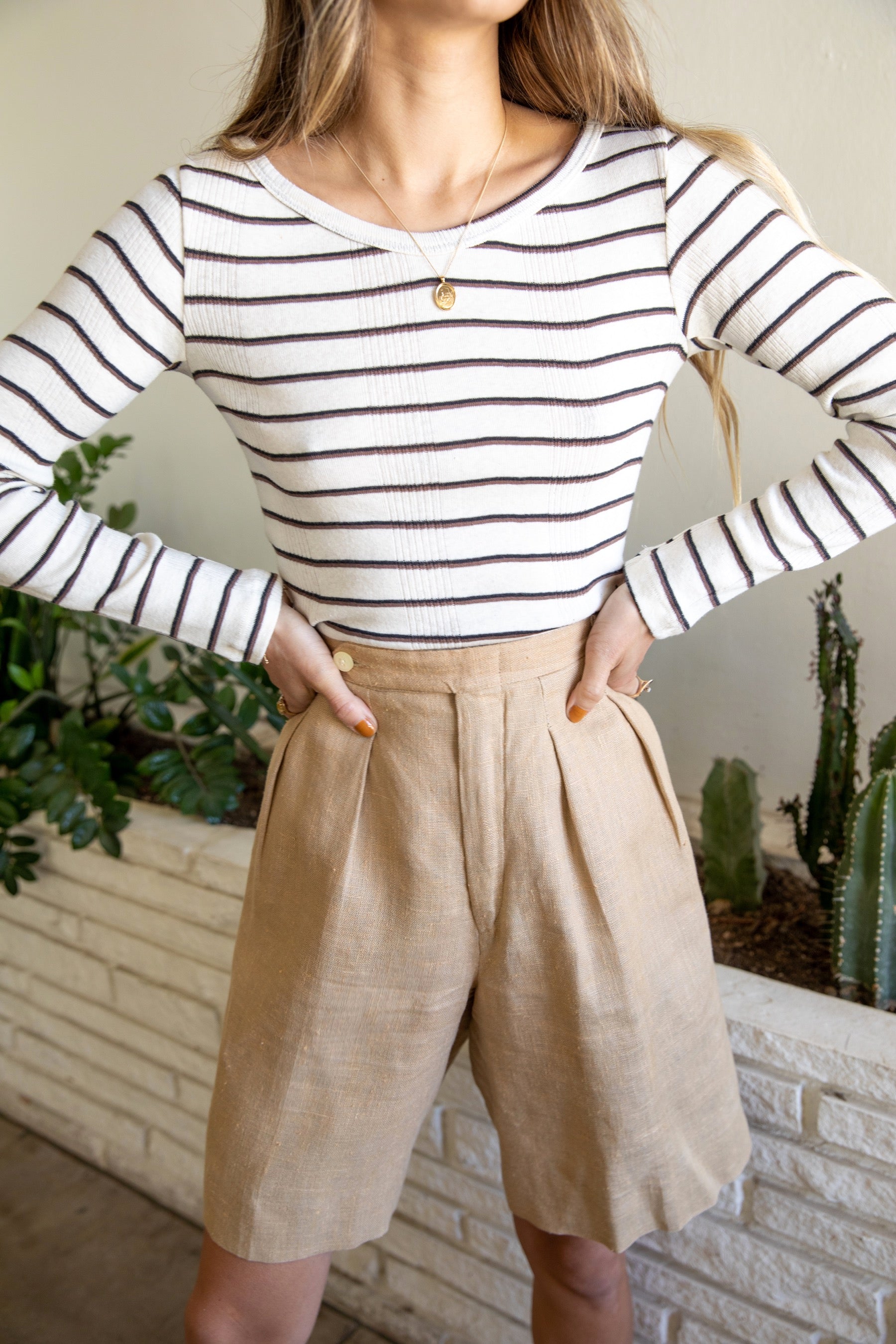 Brown Stripe Scoop Long Sleeve Tee