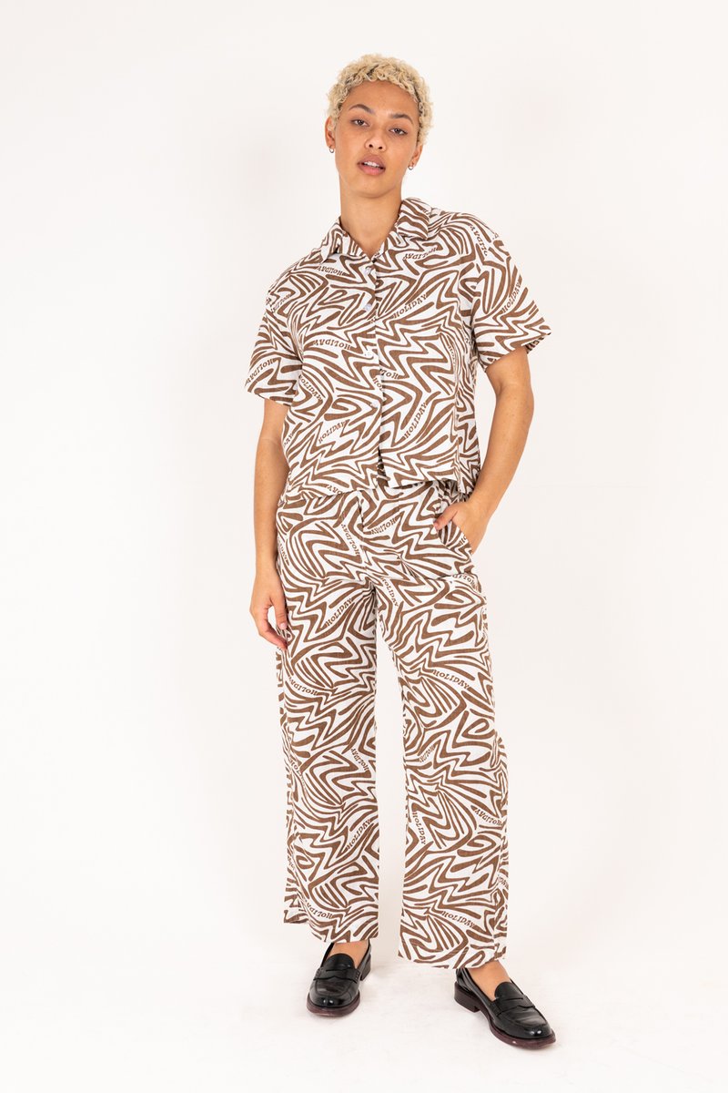 Brown Boogie Wave Pyjama Long Set