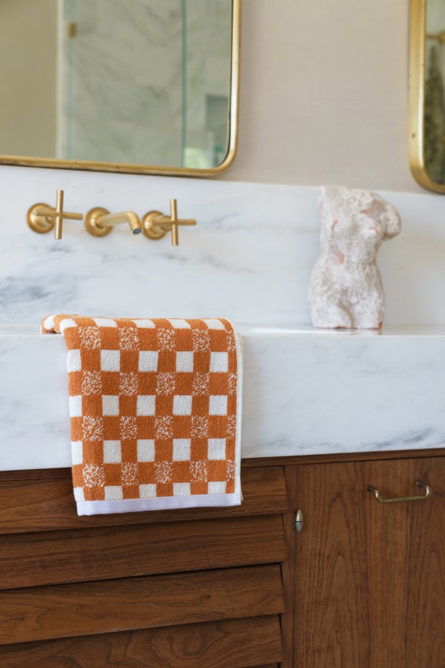 Sudan Brown Monroe Hand Towel