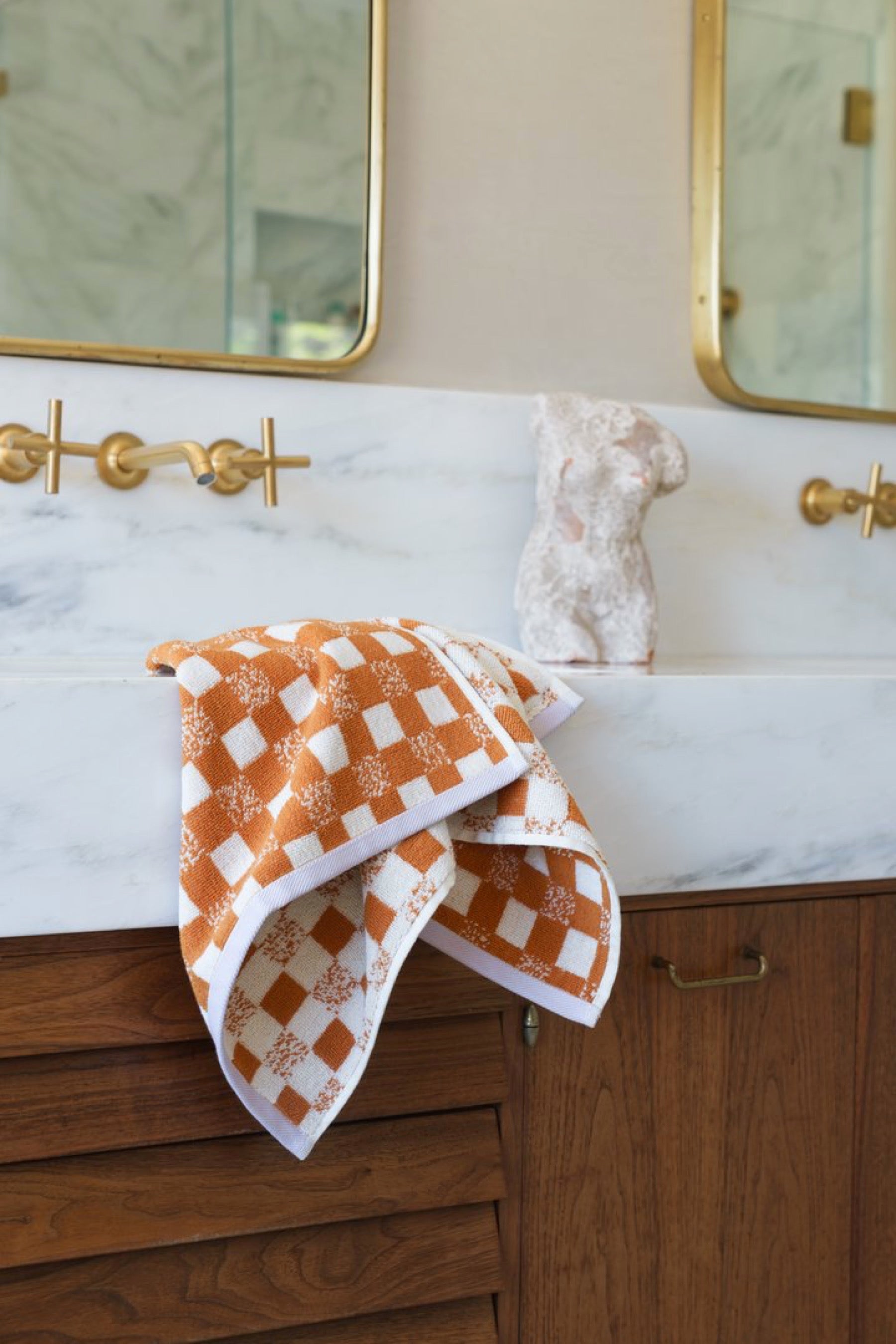 Sudan Brown Monroe Hand Towel