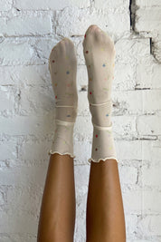 Nonna's Wallpaper Amanda Sock